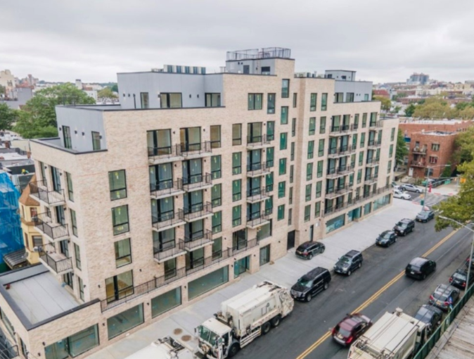 676 New York Avenue Apartment – Unit 5D