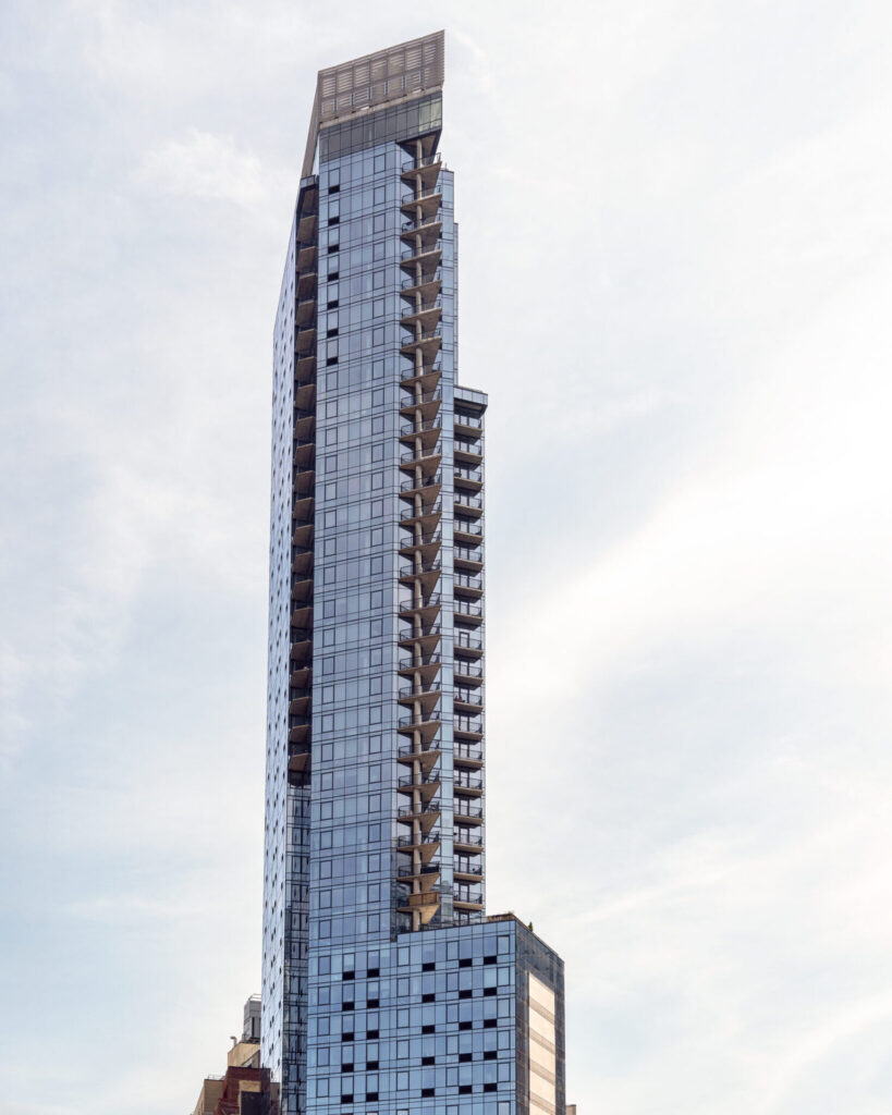 66 Rockwell Place – Unit 13H