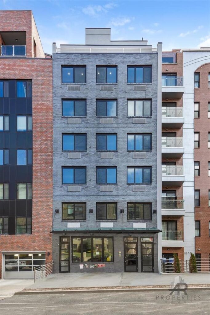 177-18 Wexford Terrace Apartment – Unit 202