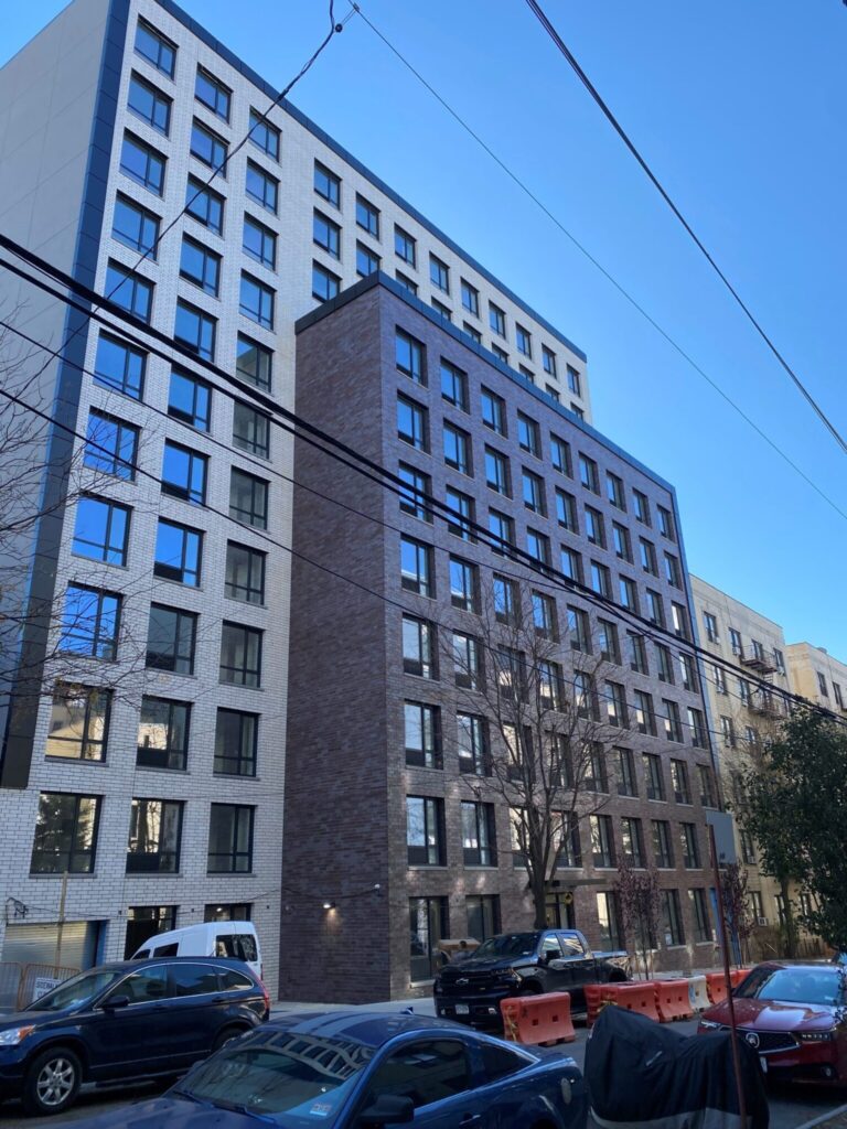 2072 Anthony Avenue – Unit 9F