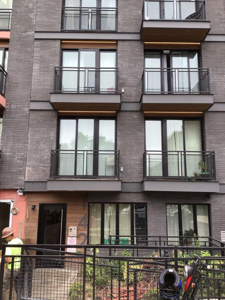 142 Erasmus Street Apartment – Unit 2B