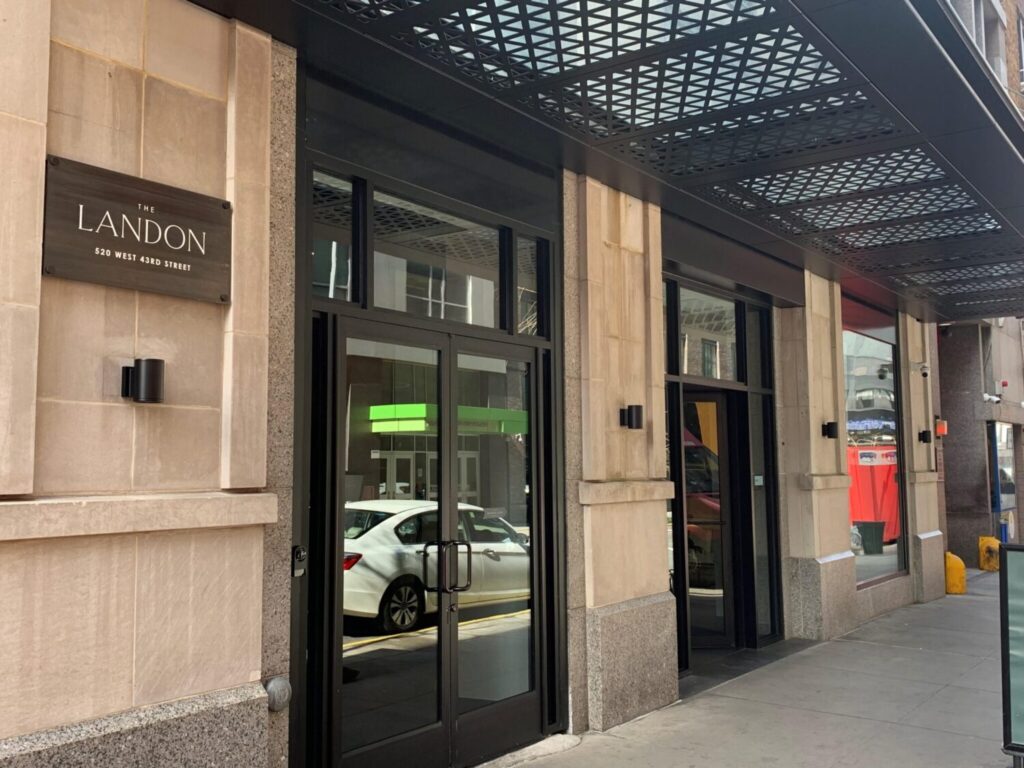 Landon | 520 West 43rd Street Apartment – Unit  22B